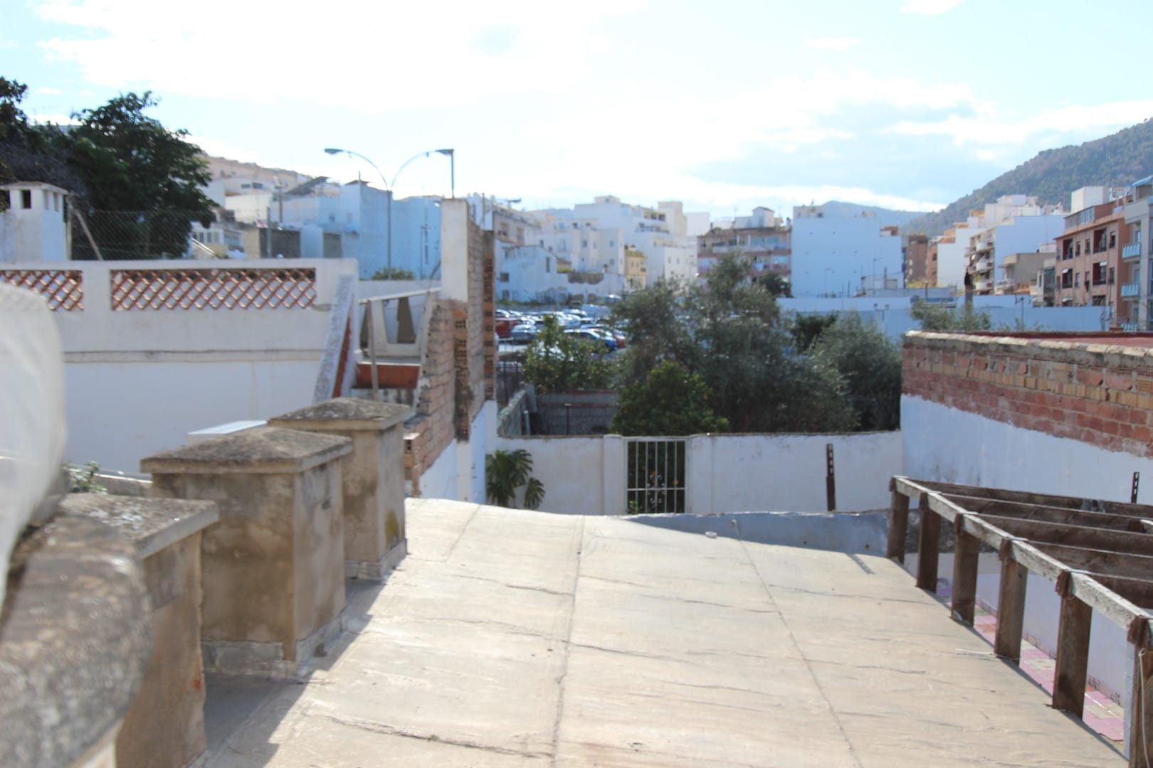 CASA DE PUEBLO EN EL CASCO ANTIGUO