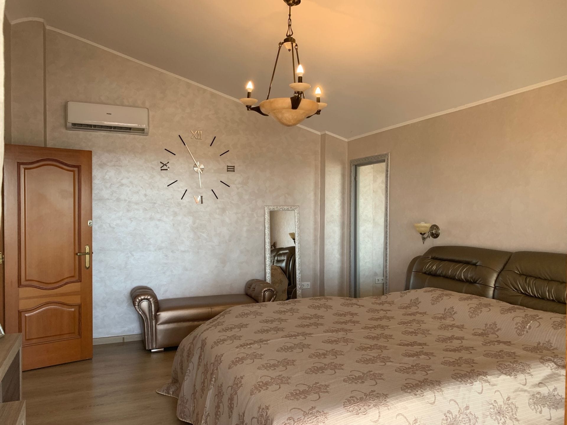 Mediterranes Chalet in Dénia – Miete mit Kaufoption