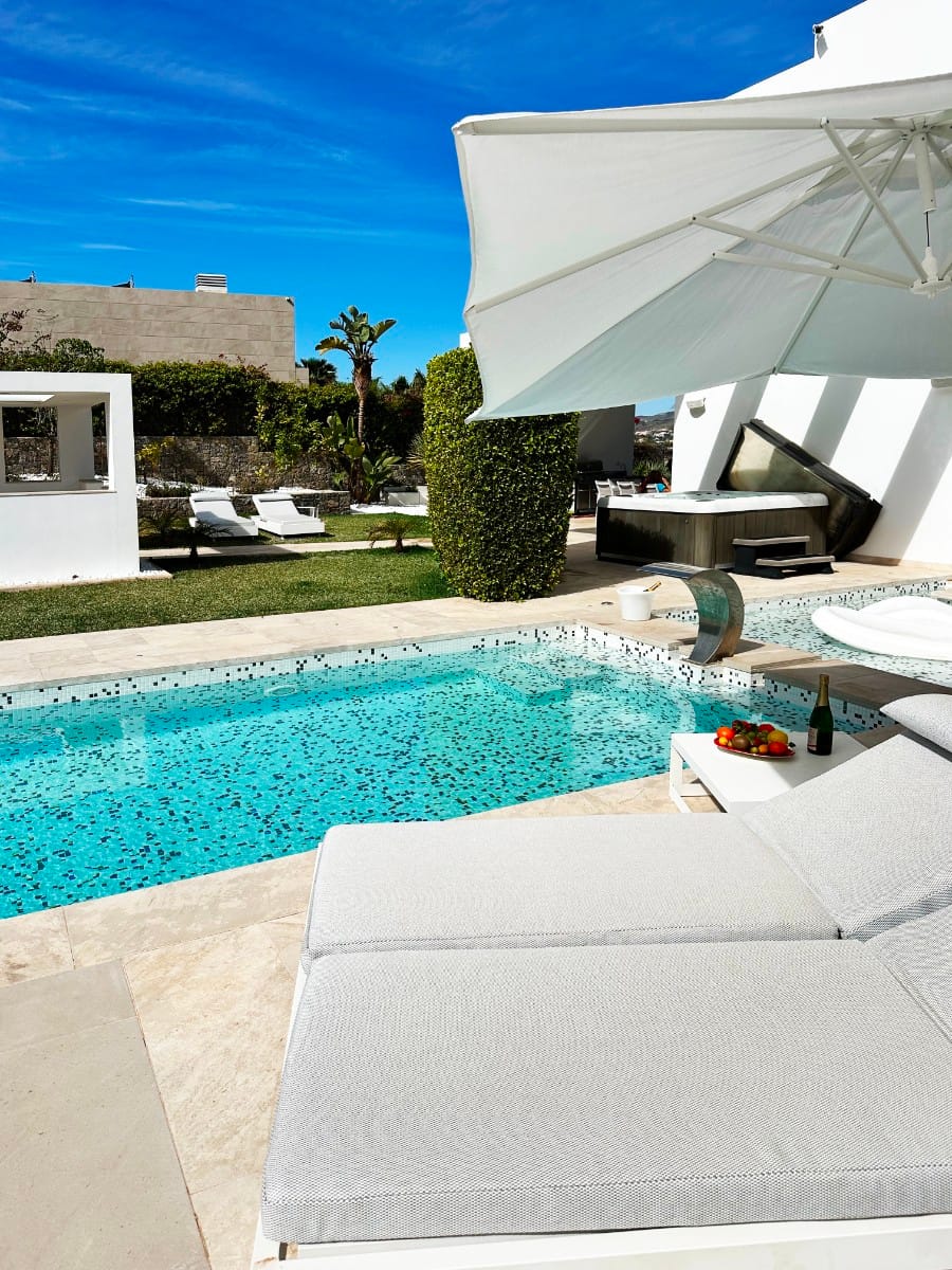 Venta. Chalet/Villa en Jávea
