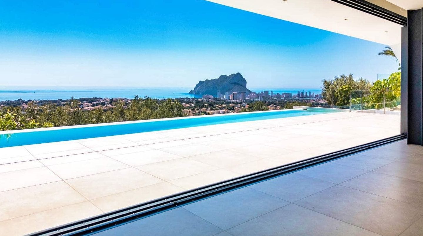 Exclusieve Luxe Villa met Panoramisch Uitzicht op Zee in Benissa