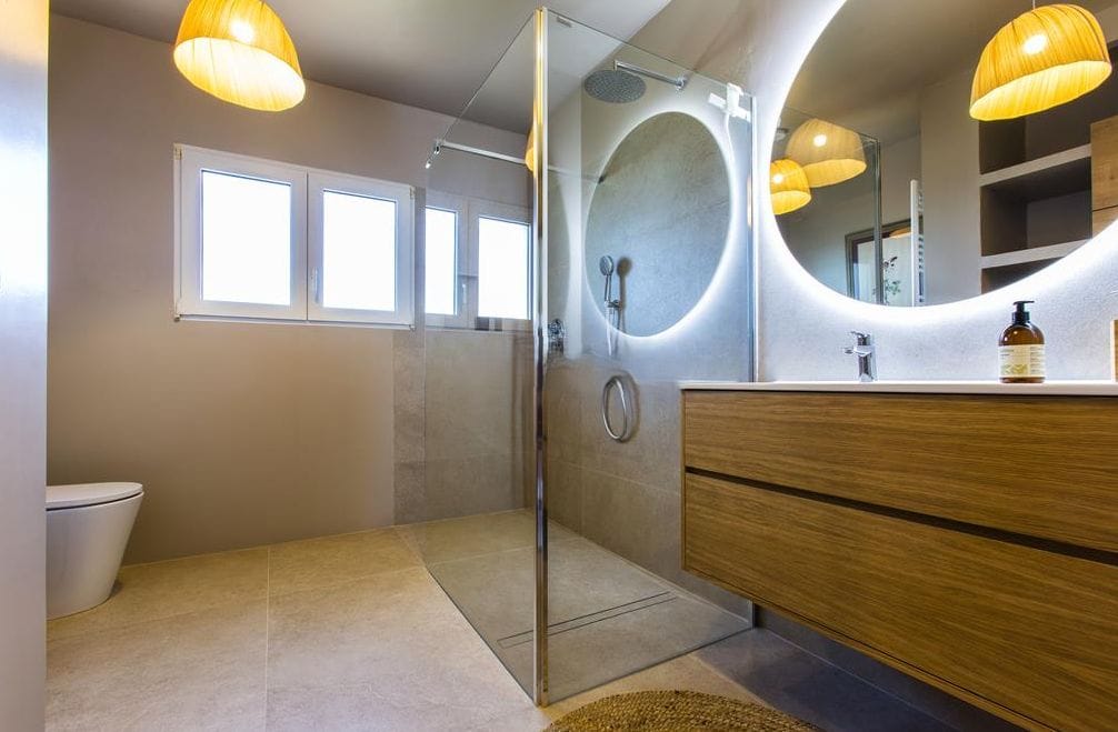 Villa zum Verkauf mit 4 Schlafzimmern und Pool in Denia, Alicante