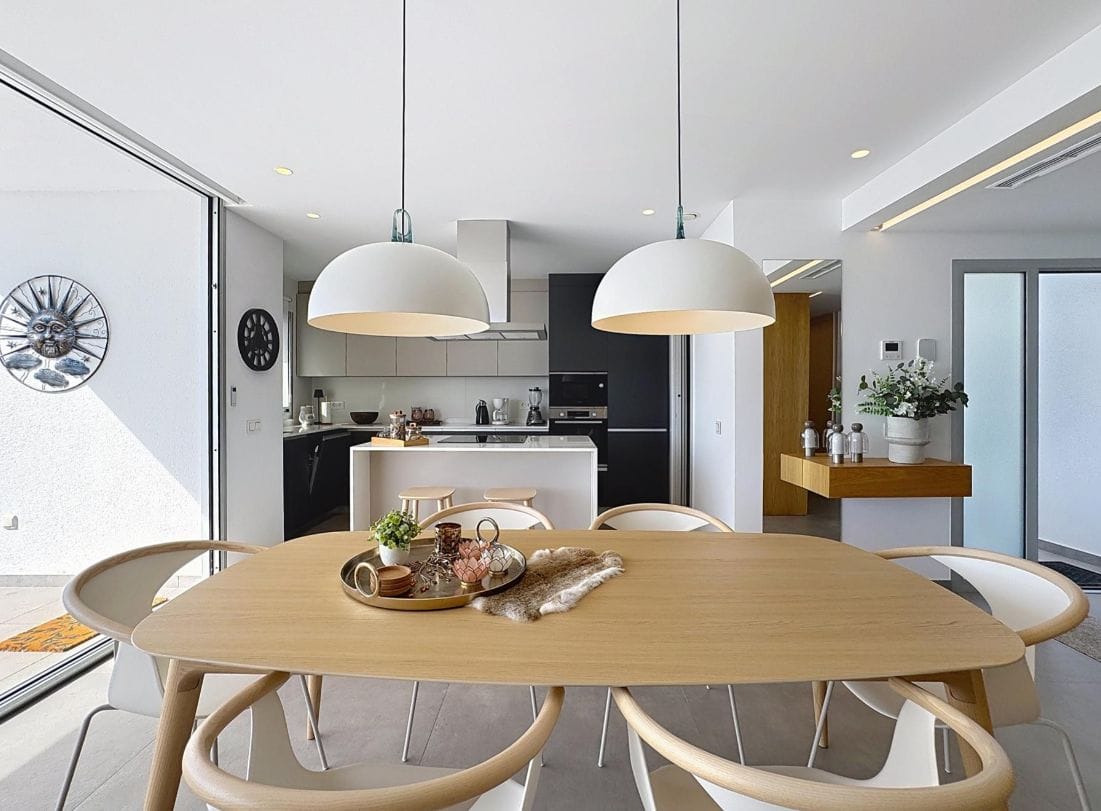 Villa moderne de 3 chambres avec vue sur la mer à Moraira