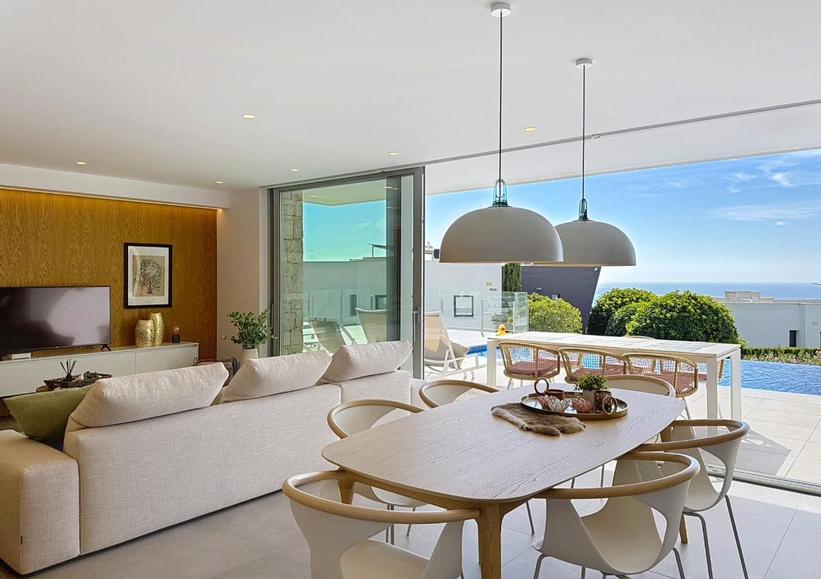 Villa moderne de 3 chambres avec vue sur la mer à Moraira