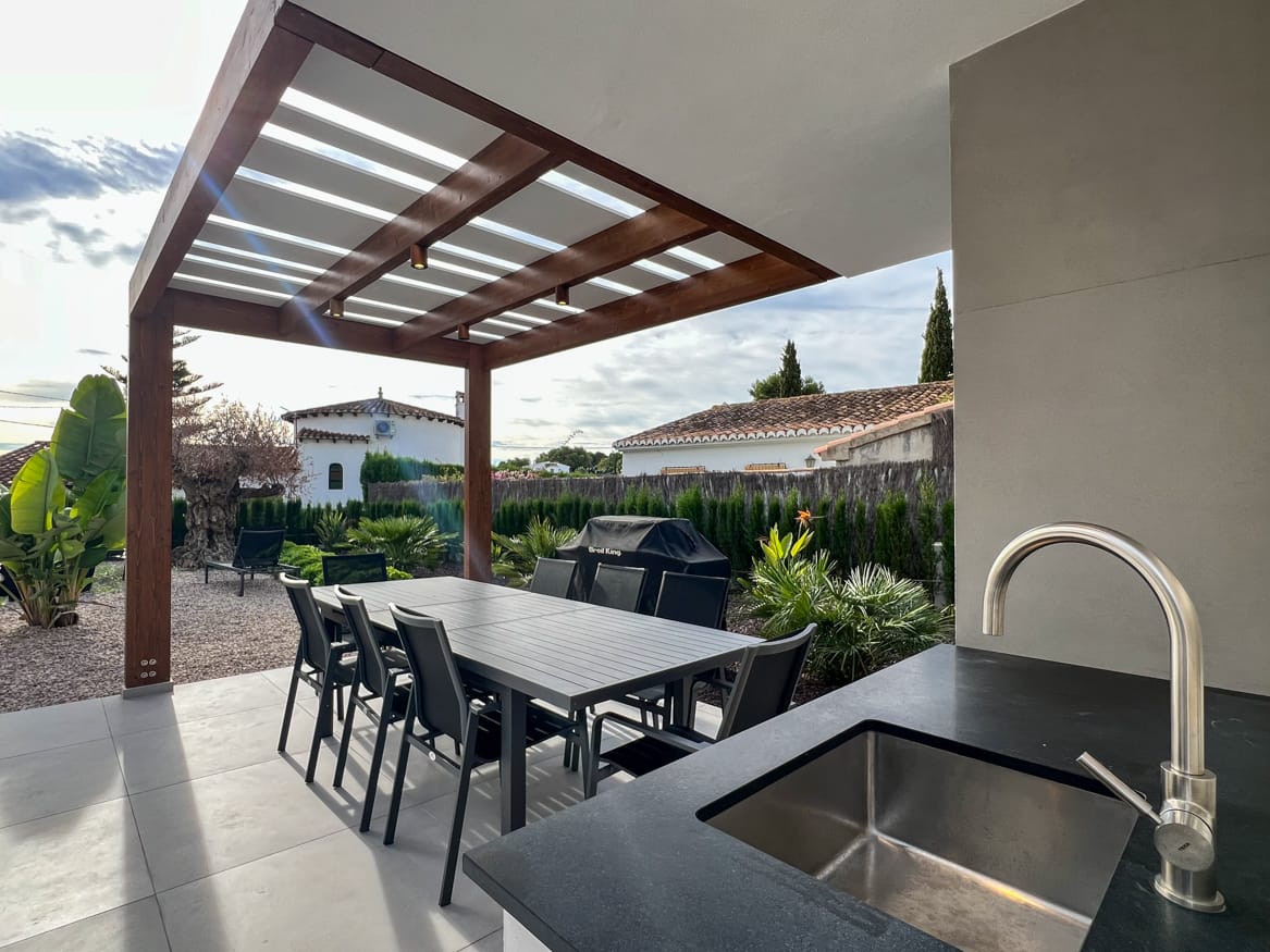 Venta. Chalet/Villa en Benissa