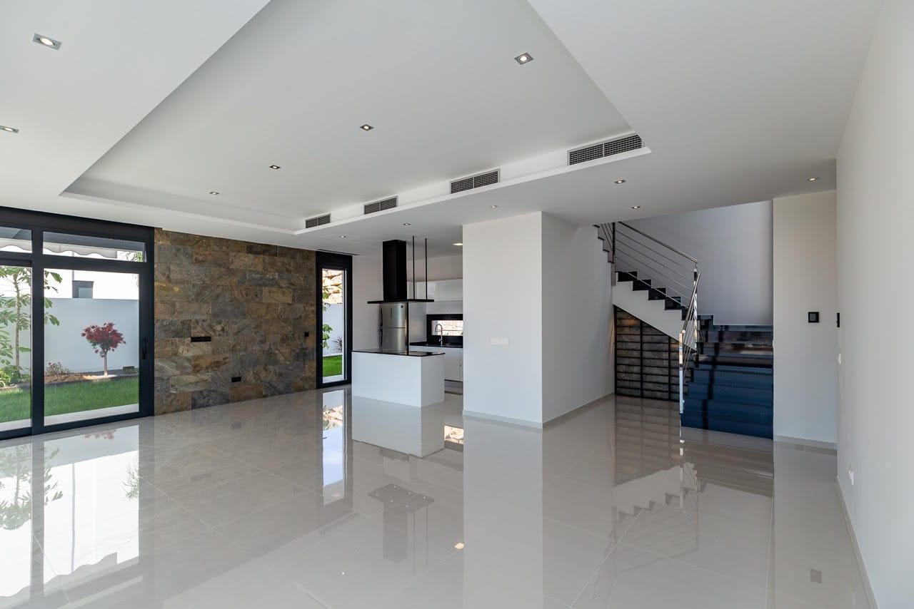 Obra nueva en Finestrat con vistas al mar
