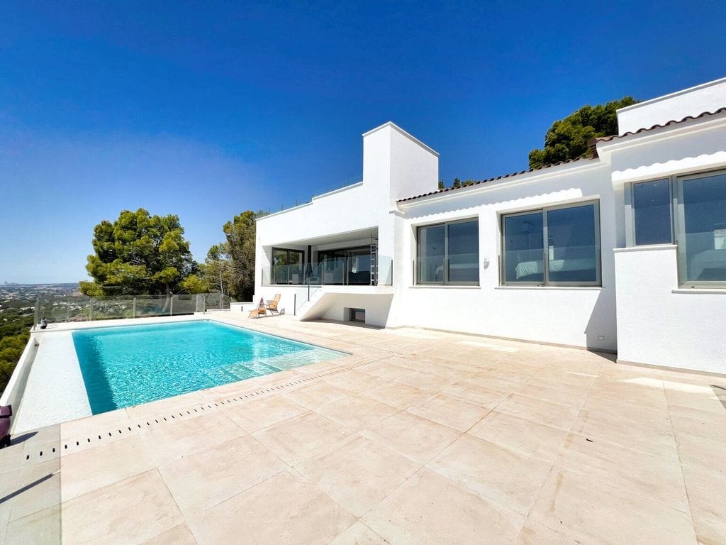 Villa moderna en Altea con vistas al mar