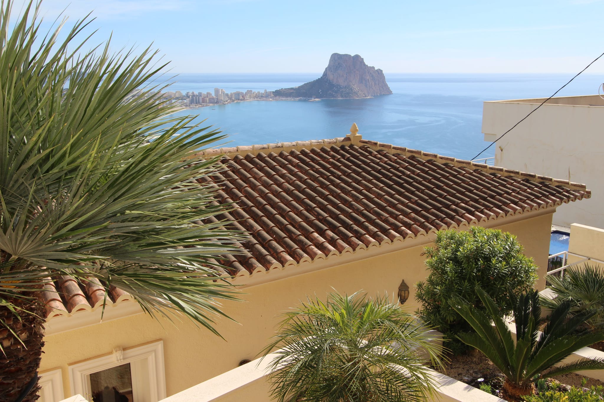 VILLA CON VISTAS IMPRESIONANTES AL MAR