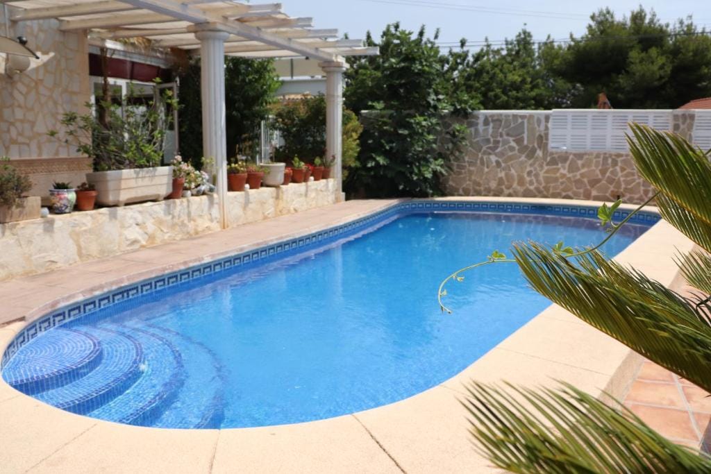HOSTAL EN VENTA EN CALPE