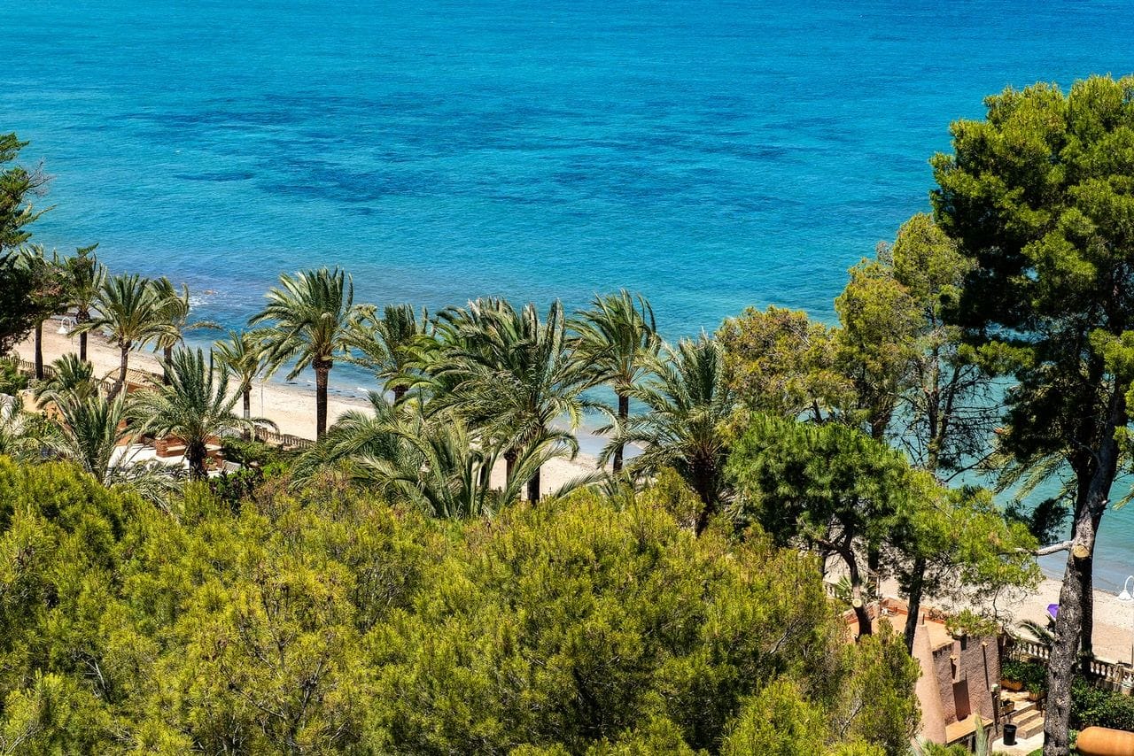 Villa de Lujo en Dénia con vistas la mar Las Rotas