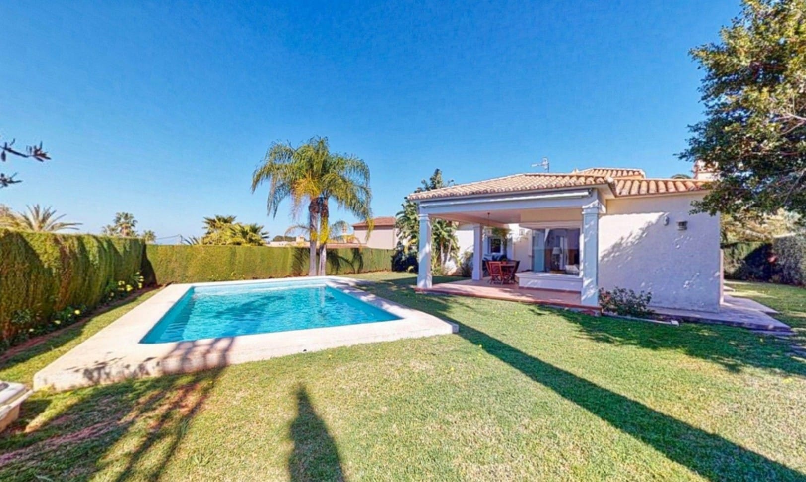 Villa a la venta en Dénia