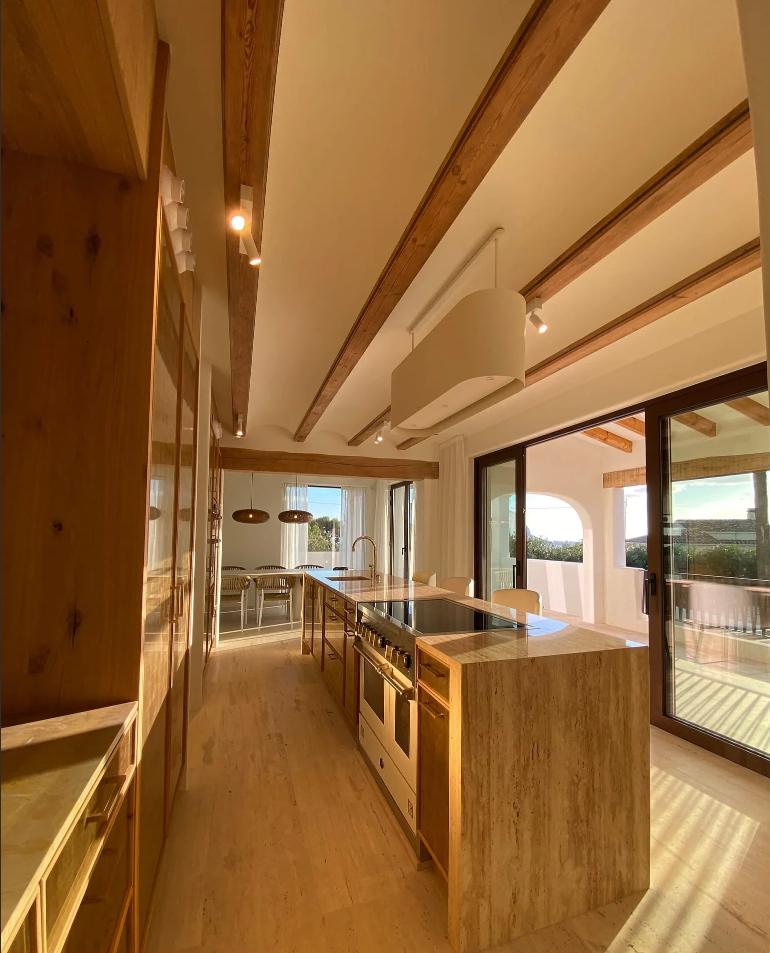 Luxe Villa met Panoramisch Zeezicht in de Benissa Kust