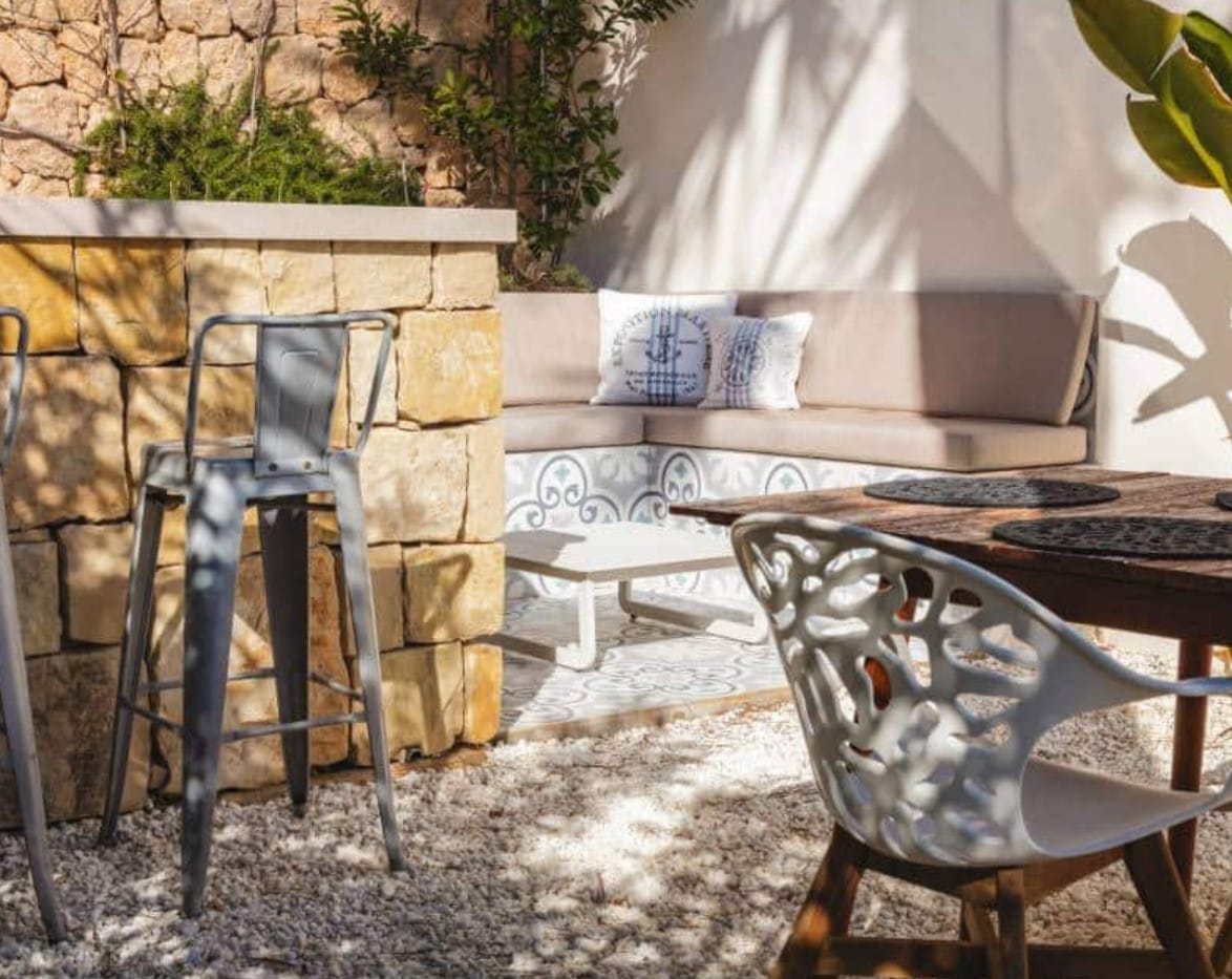 Villa de lujo con vistas panorámicas al mar en Moraira – diseño moderno, piscina climatizada