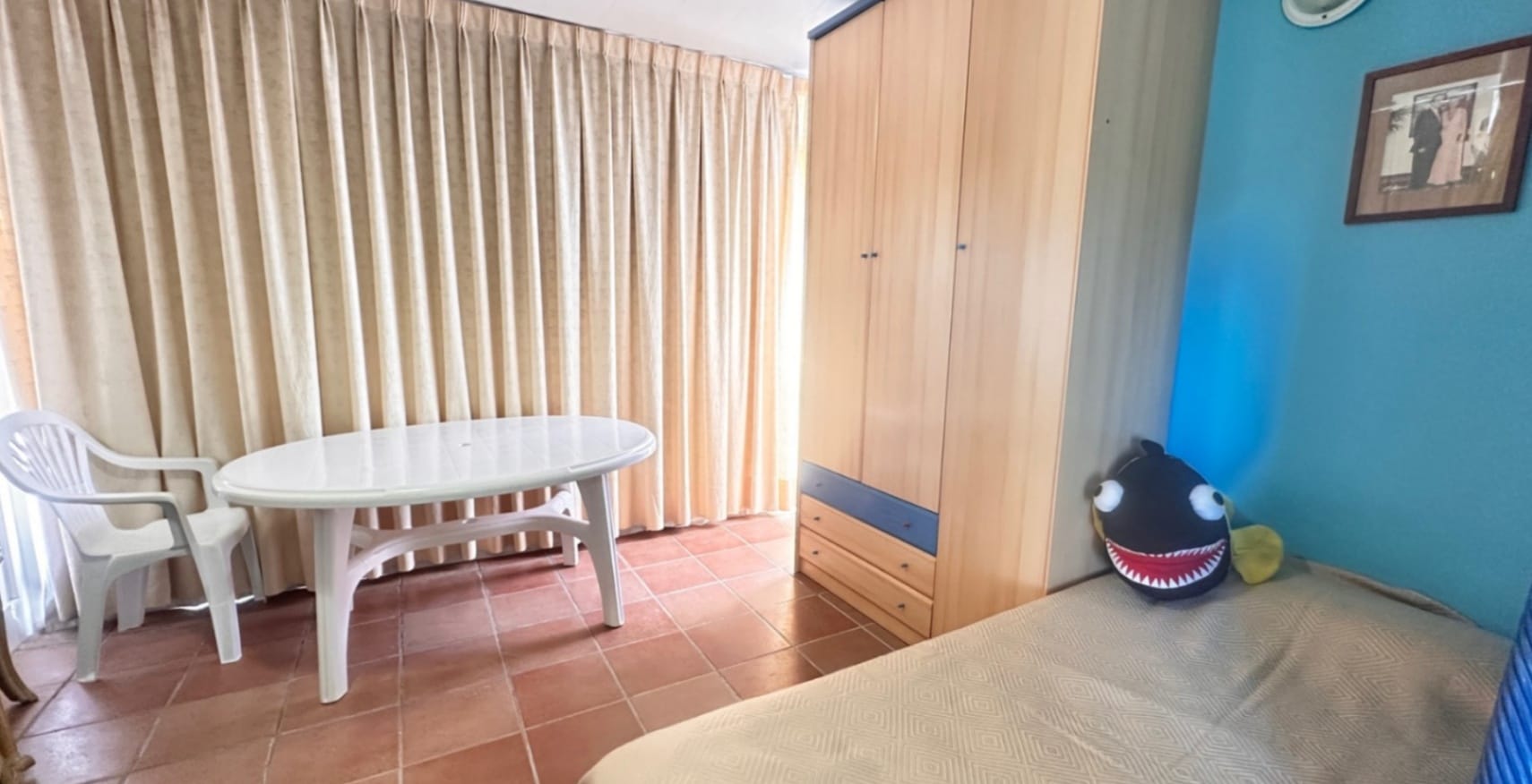 Amplio ático con gran terraza, piscina y excelente ubicación en Dénia (Las Marinas)