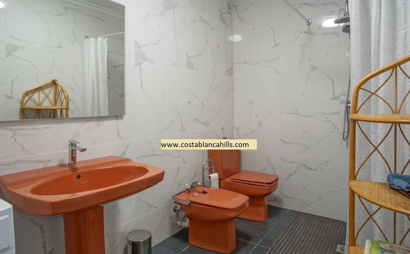 Chalet a la venta en Denia