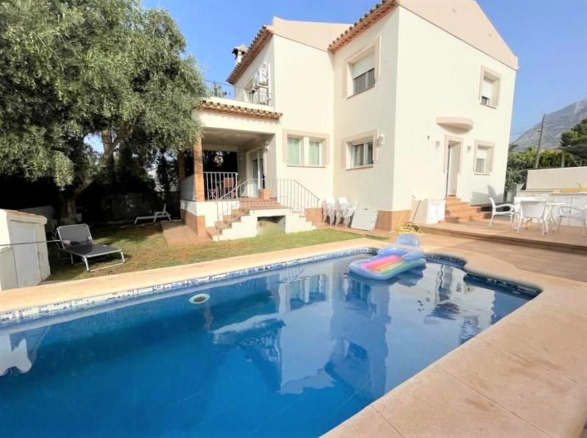 Villa en Dénia