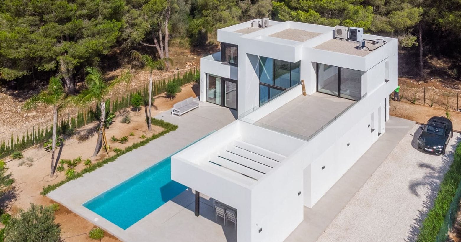 Villa de lujo de obra nueva en Jávea – Parcela sur de 1.032 m², piscina climatizada y alta eficiencia energética