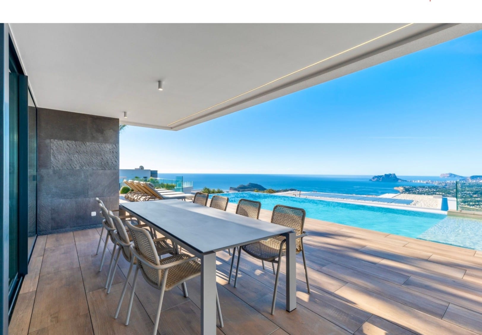 Luxe villa in Moraira met panoramisch uitzicht op zee