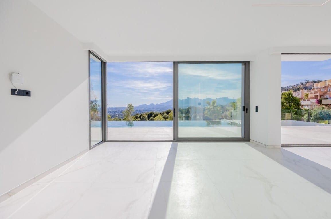 Villa de lujo con vistas panorámicas al mar en Altea Hills