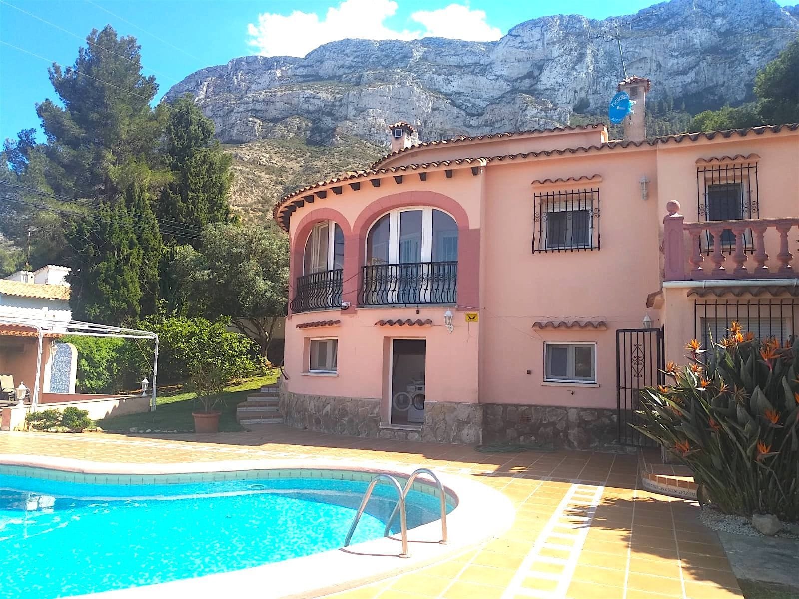 Villa à vendre à Dénia