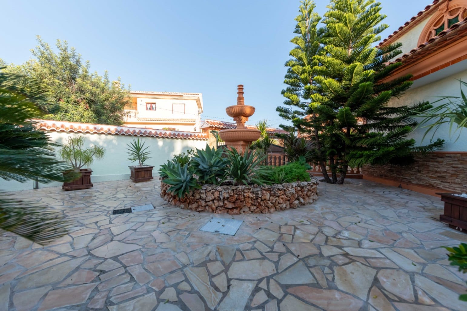 MAGNIFICA Y EXCLUSIVA VILLA EN CALPE