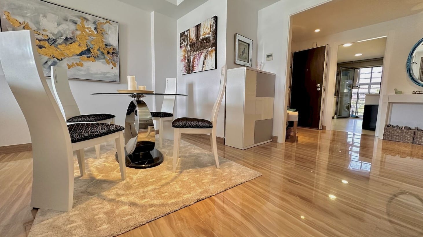 Apartamento en primera línea de la Playa del Arenal en Jávea