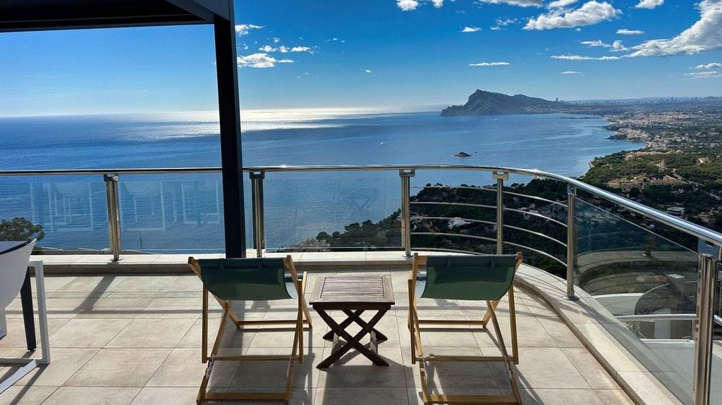 Villa de Lujo en Altea Hills con Vistas Panorámicas al Mar
