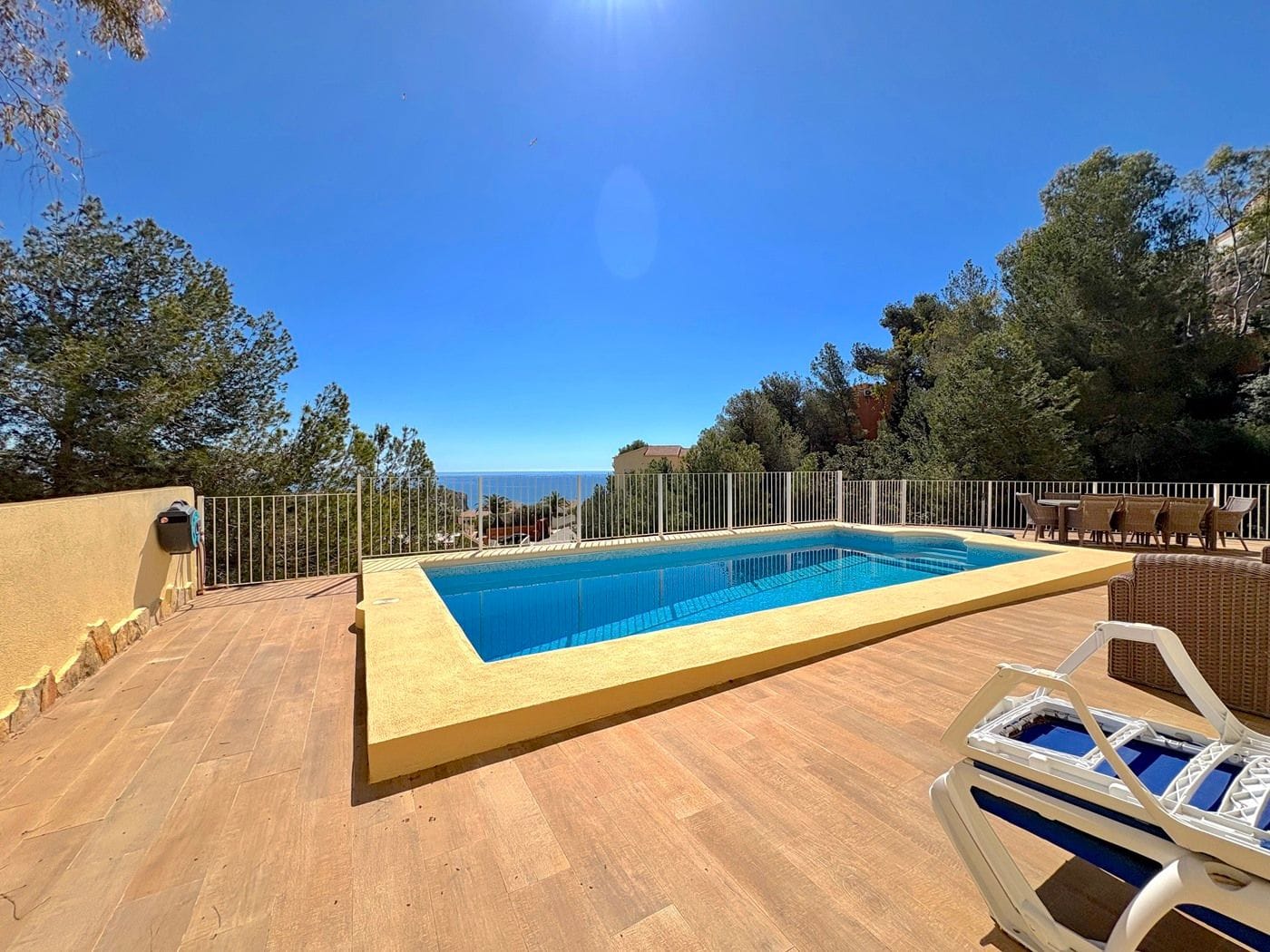 Gerenoveerde villa met zwembad en uitzicht op zee in Cumbre del Sol