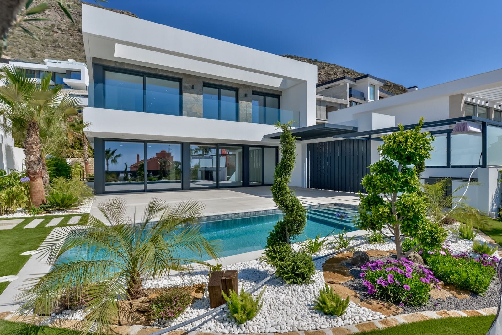 Magnífica villa moderna con vistas al mar en Benidorm
