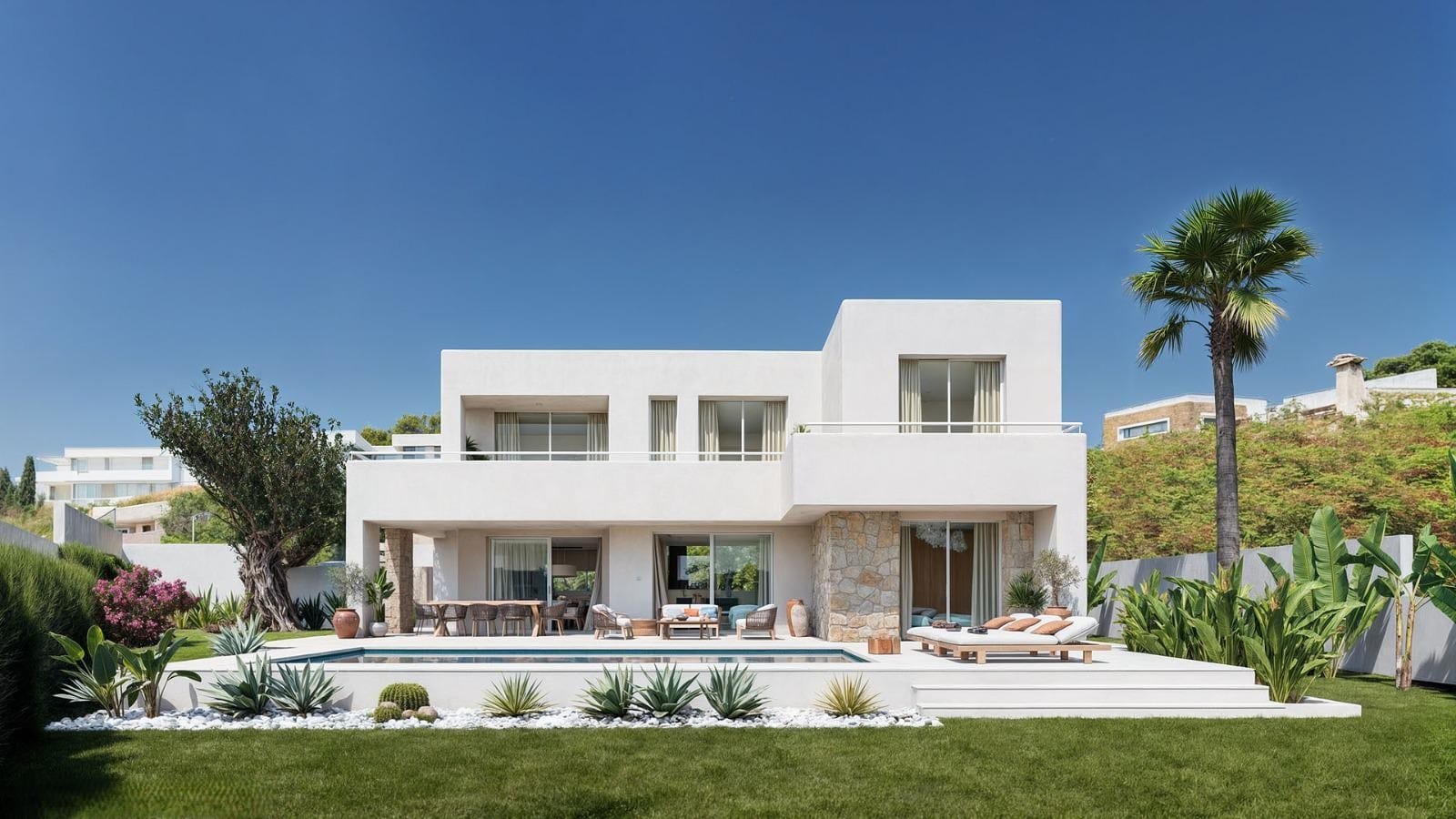 Villa moderna en Moraira con vistas al mar, orientación sur y piscina