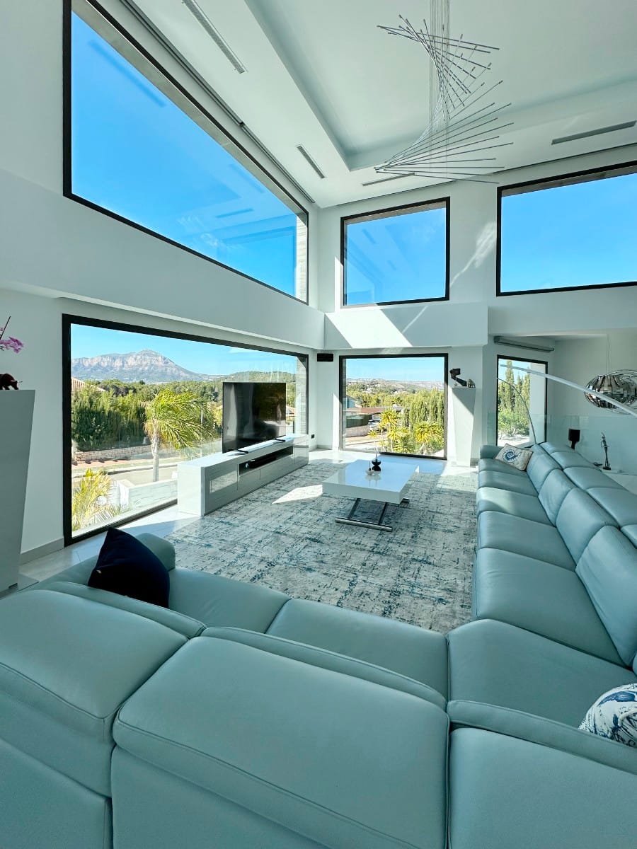 Venta. Chalet/Villa en Jávea