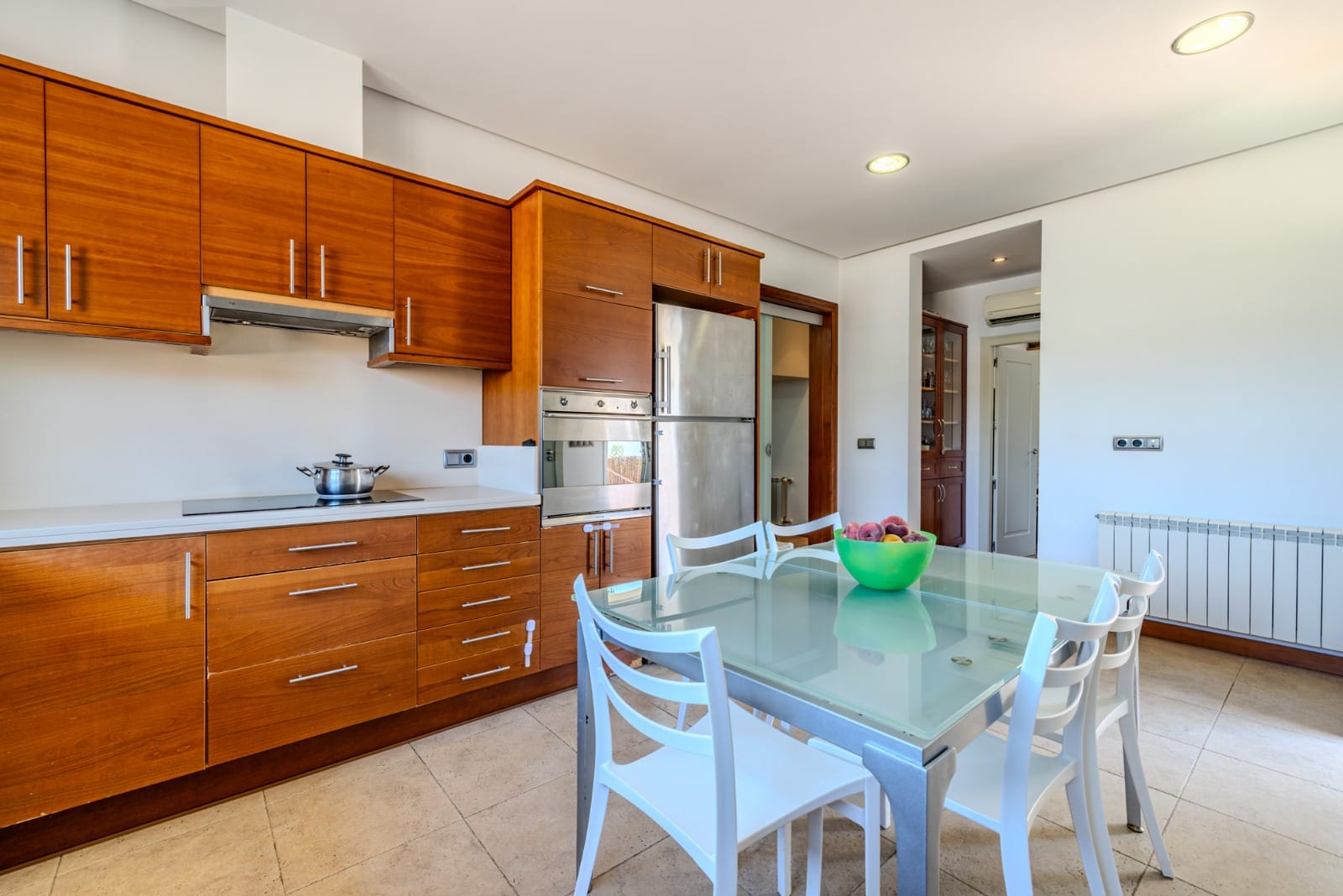 PRECIOSA VILLA EN DENIA MUY CERCA DEL PUEBLO