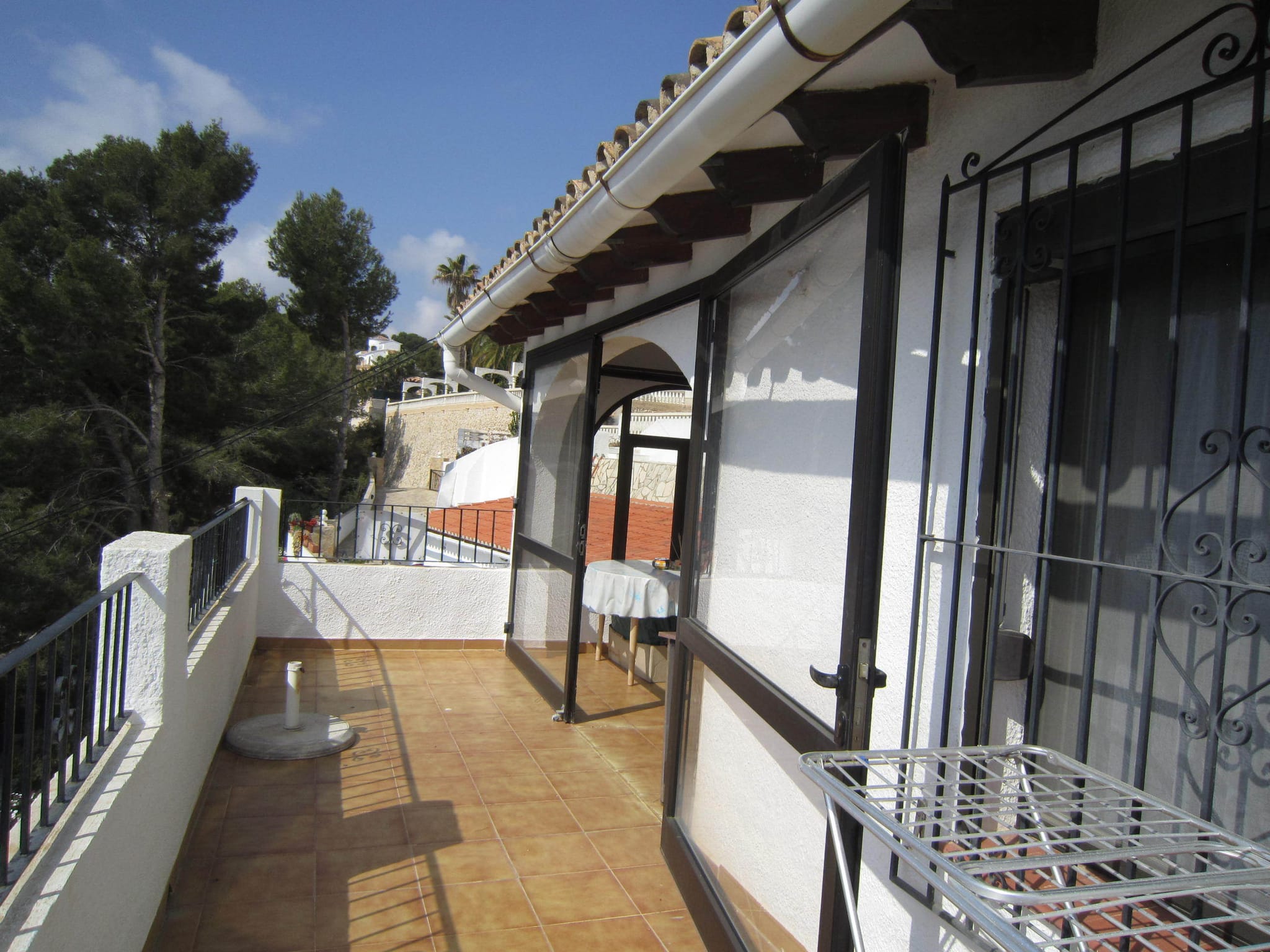 VILLA À MORAIRA AVEC DES VUES SPECTACULAIRES