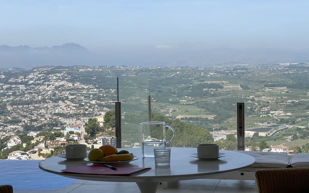 Venta. Chalet/Villa en Benitachell