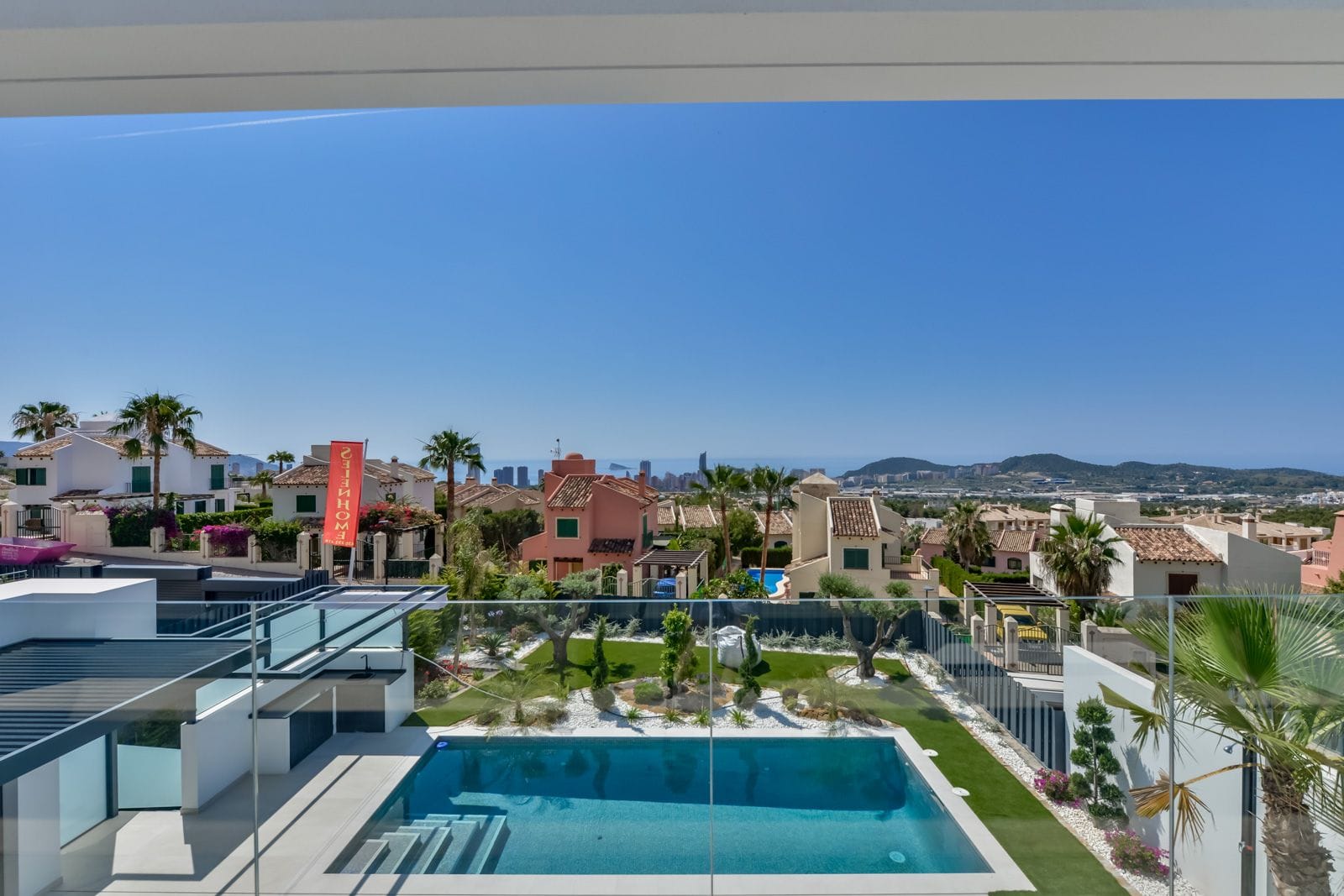 Magnífica villa moderna con vistas al mar en Benidorm