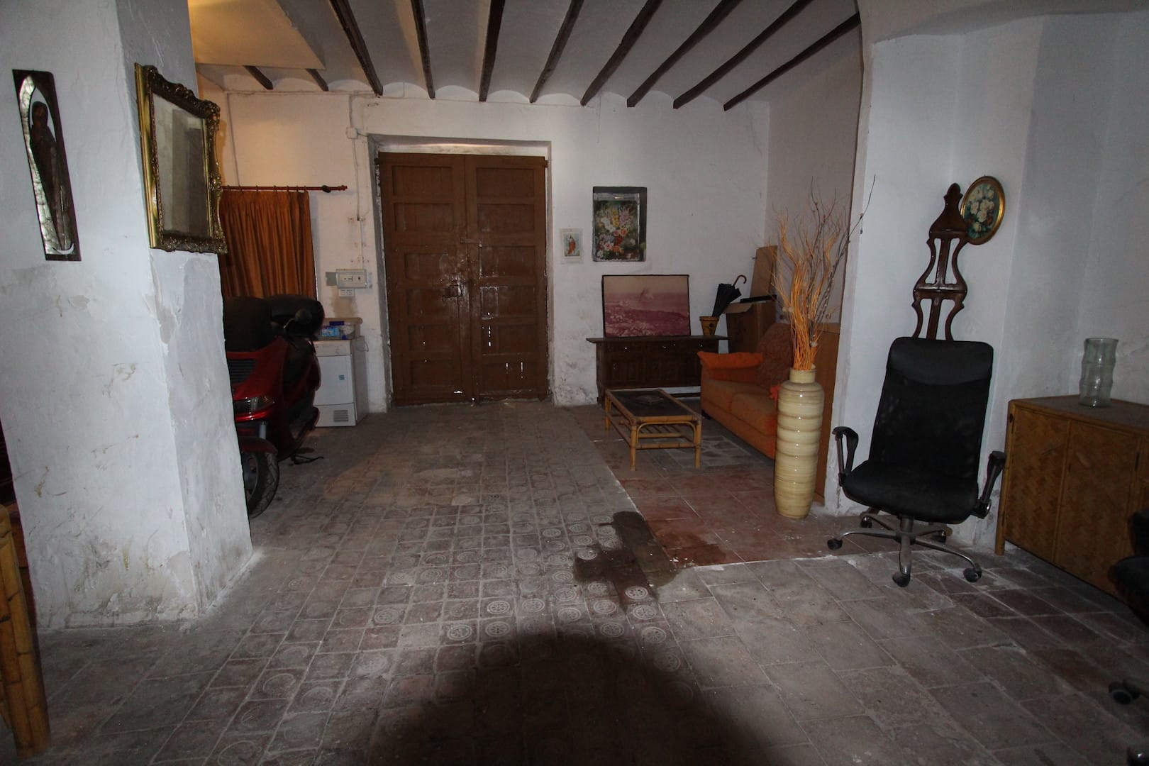 CASA DE PUEBLO EN EL CASCO ANTIGUO
