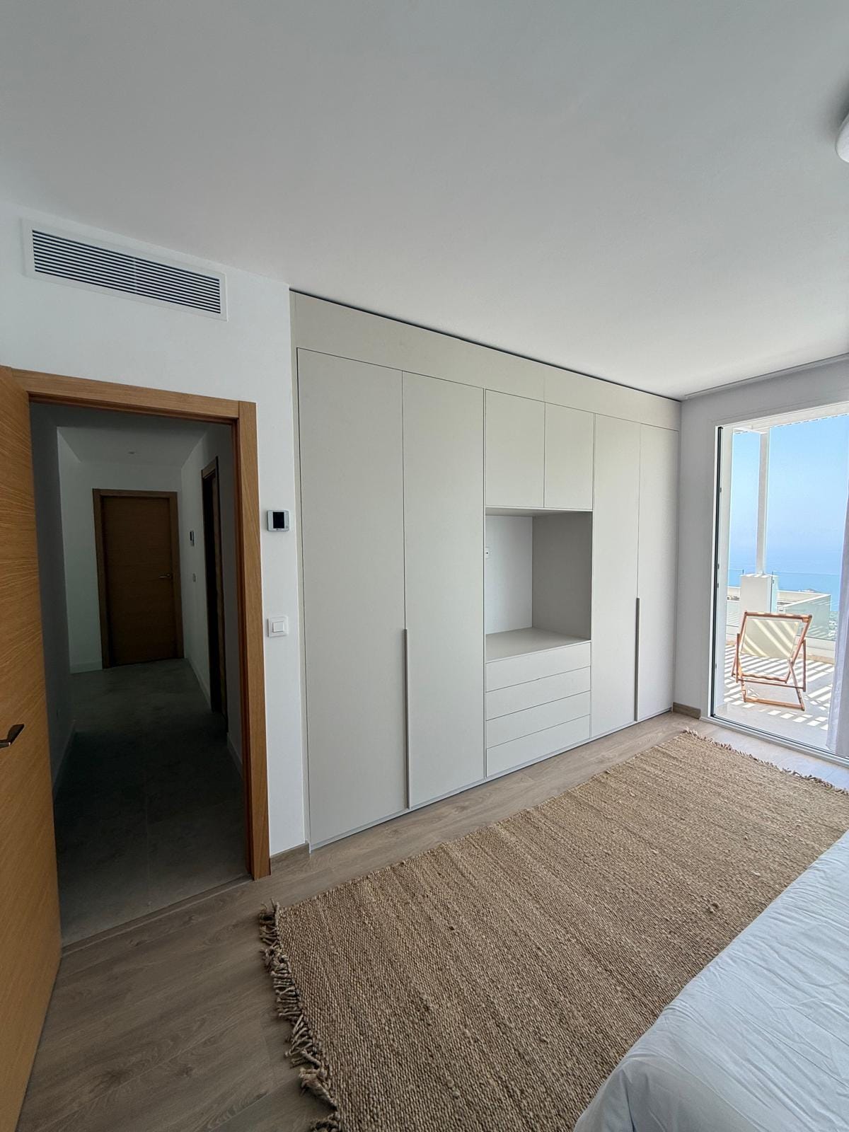 Villa en venta en Altea con 3 habitaciones y piscina.