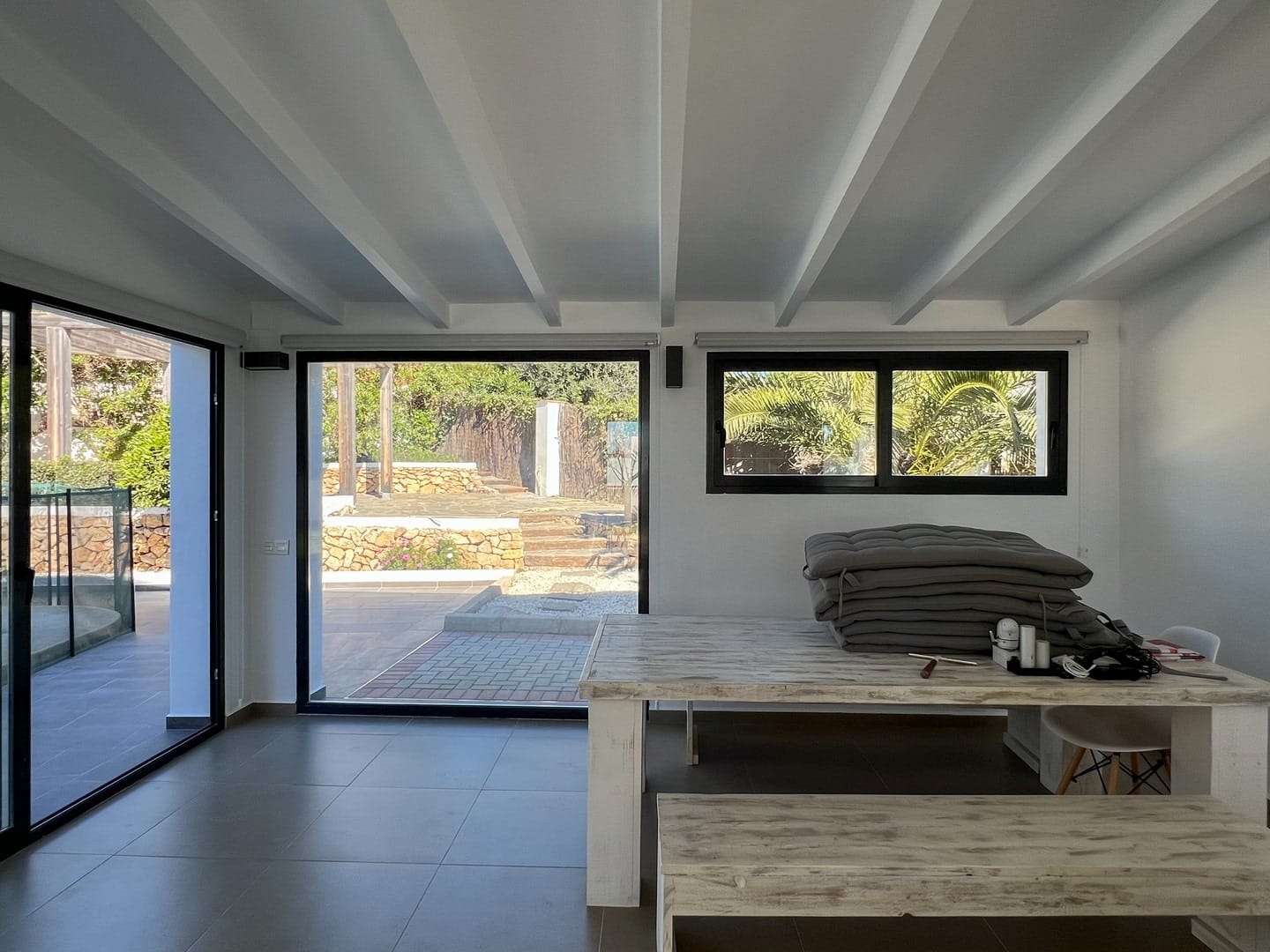 VILLA MODERNE EXCLUSIVE À VENDRE À MORAIRA
