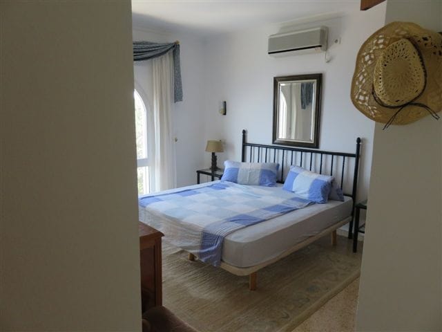CHALET EN BENISSA 1ª LINEA