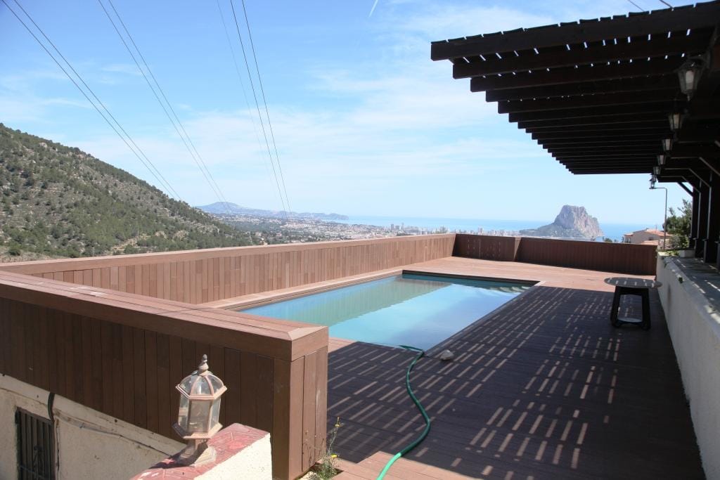 VILLA À CALPE