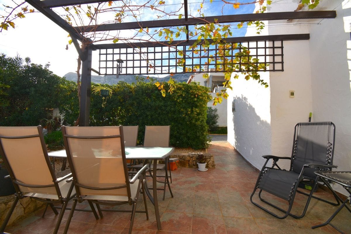 Villa en venta en Denia