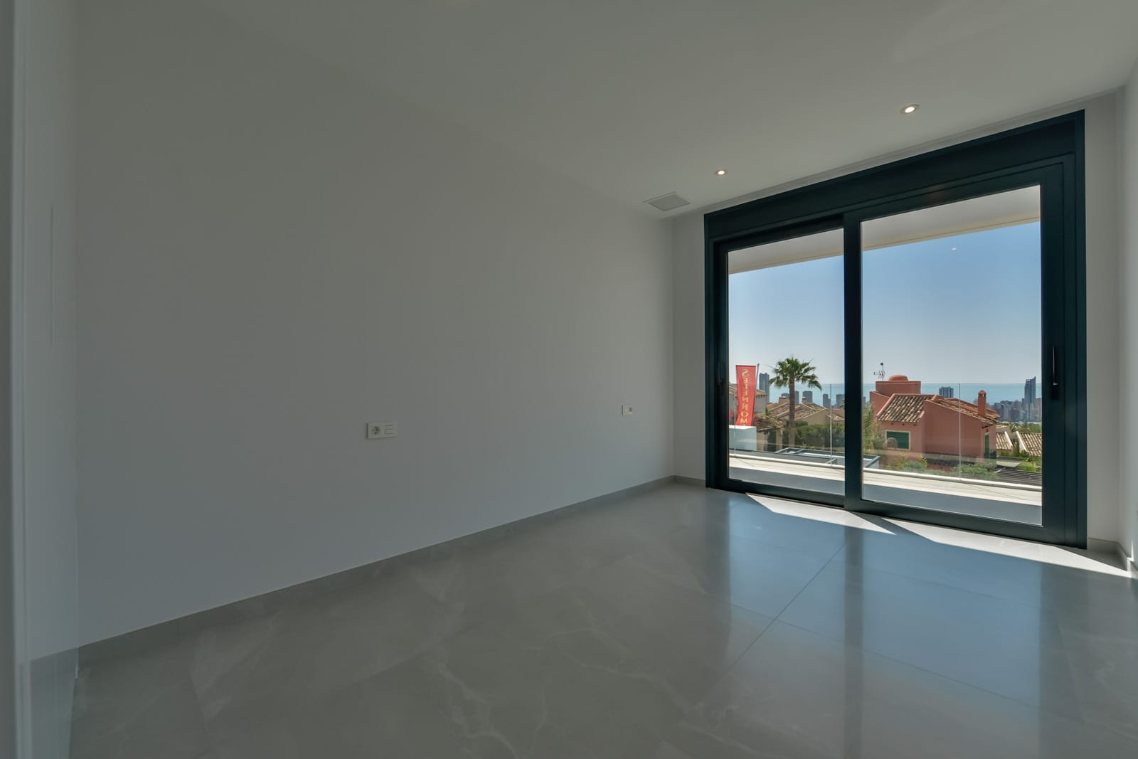 Magnífica villa moderna con vistas al mar en Benidorm