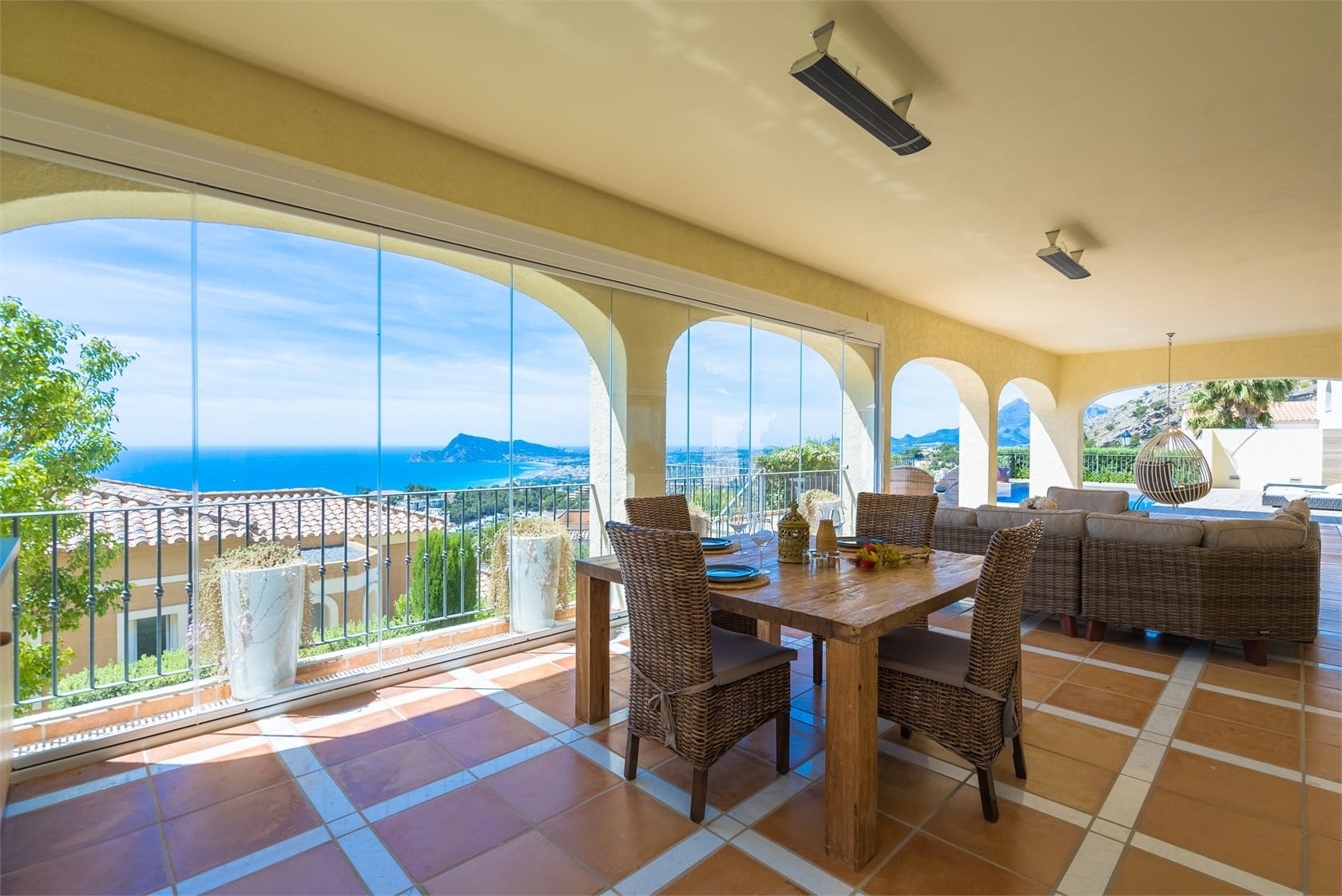 Luksusowa willa z widokiem na morze w Altea Hills