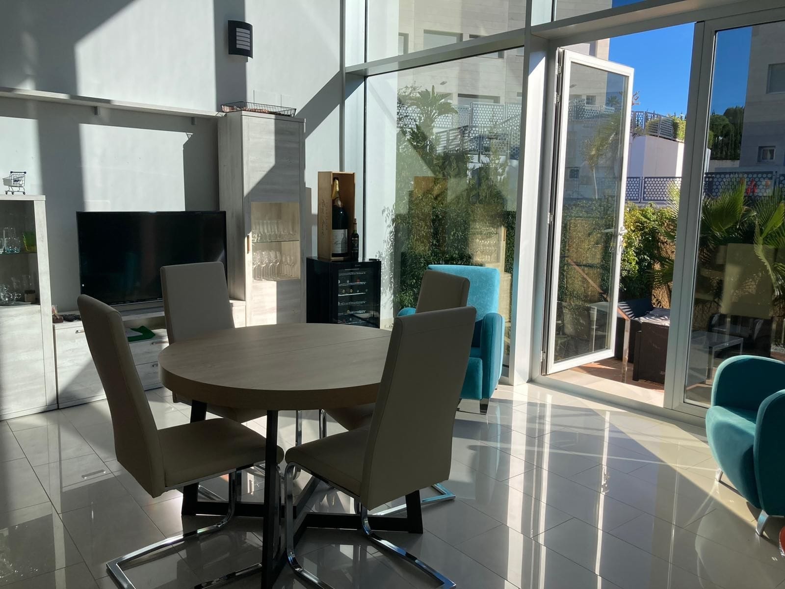 Casa adosada en Venta en Dénia, Alicante
