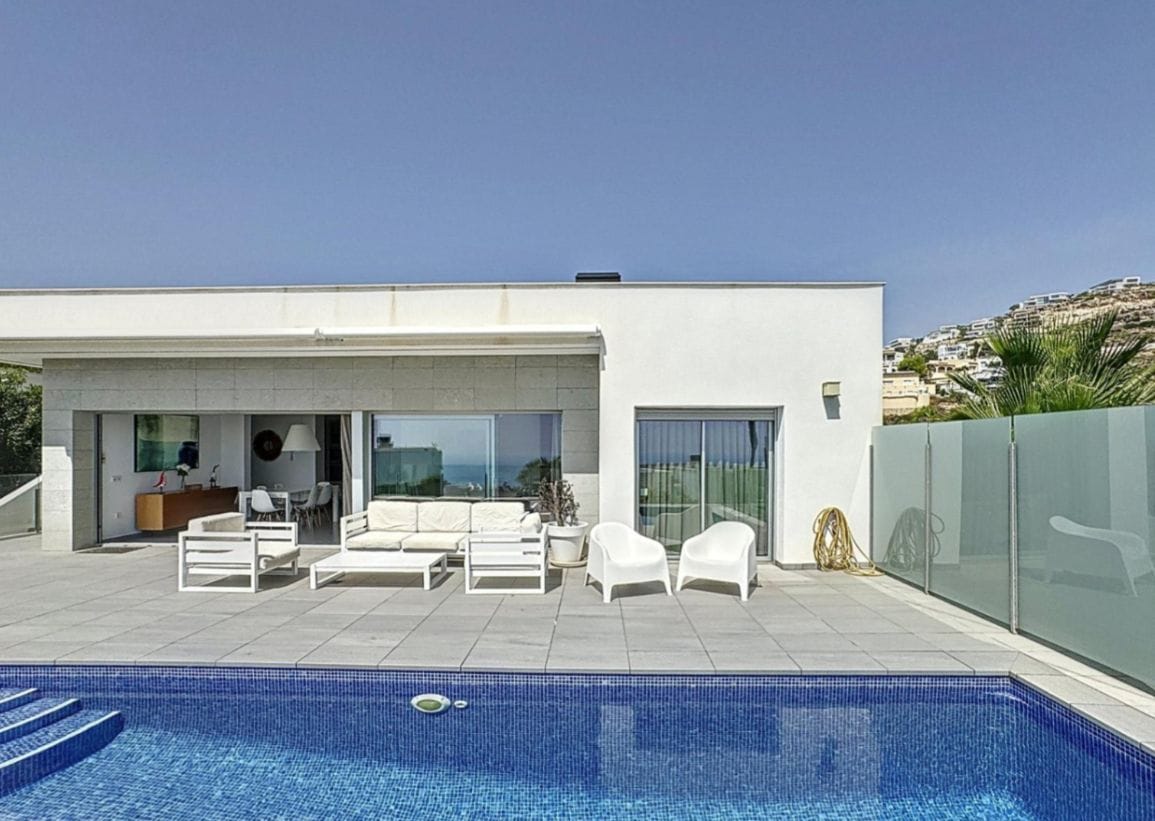 Villa de 4 chambres avec vue sur la mer à Moraira