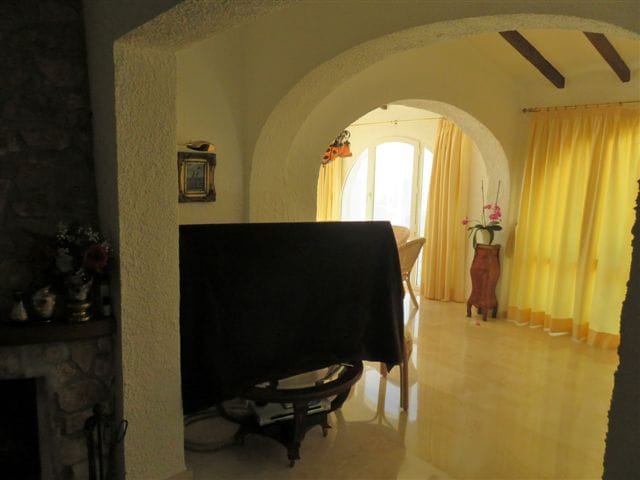 CHALET EN BENISSA 1ª LINEA