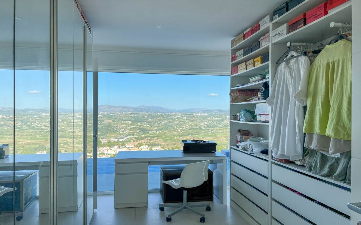 Venta. Chalet/Villa en Benitachell