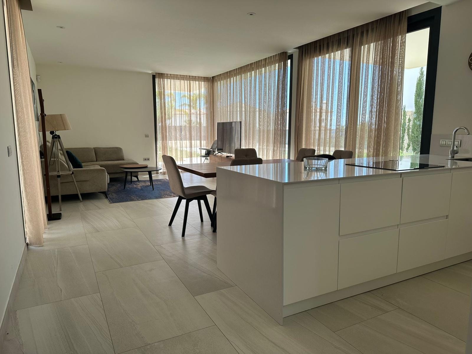 Villa a la venta con 4 habitaciones y piscina en Finestrat, Sierra Cortina