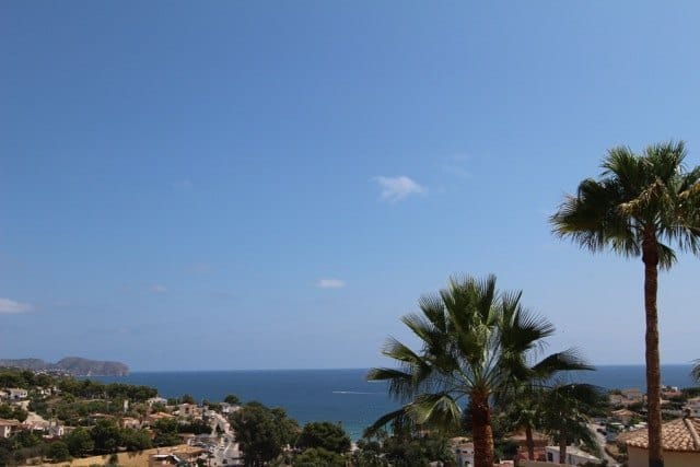 VILLA DANS UN EXCELLENT EMPLACEMENT