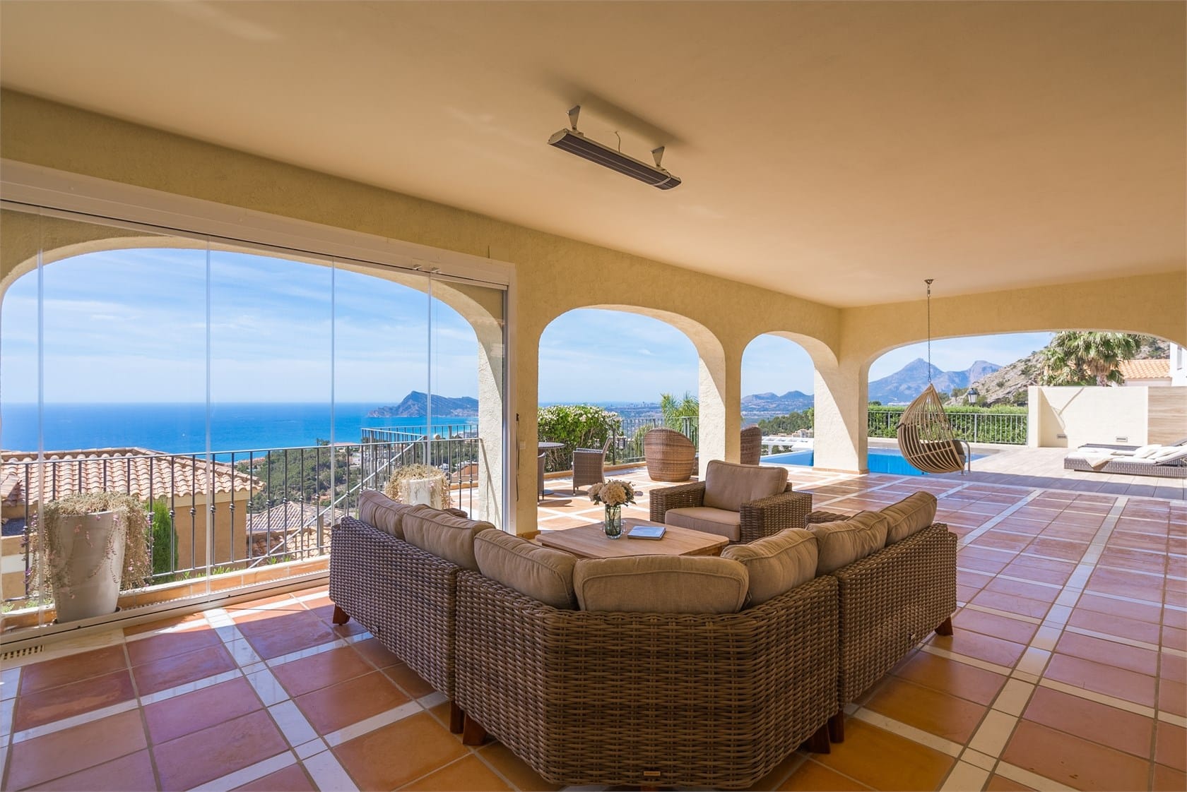 Luksusowa willa z widokiem na morze w Altea Hills