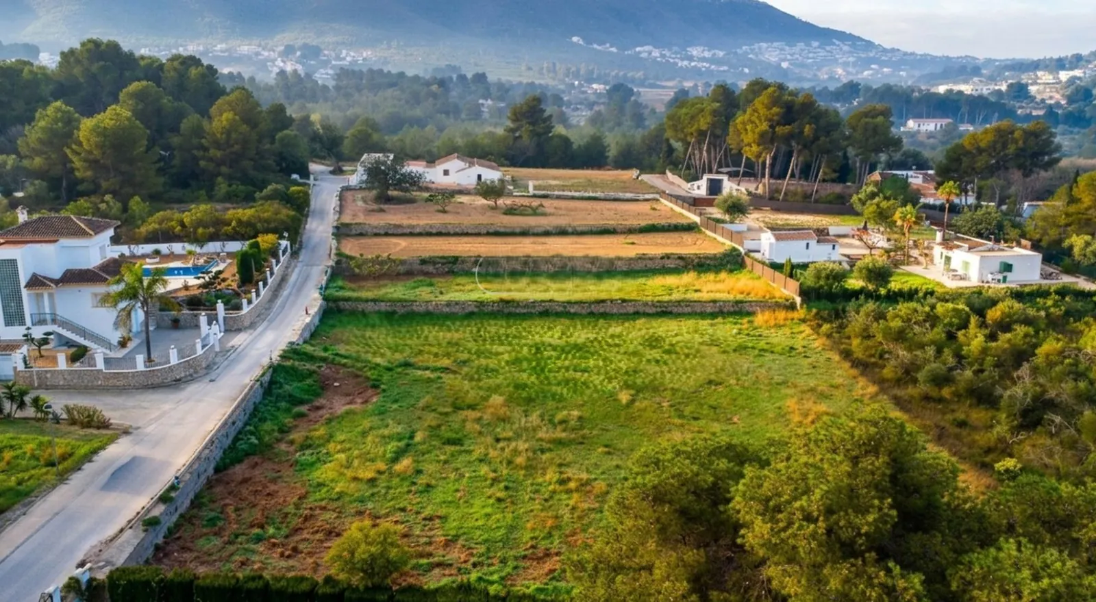 Finca tradicional con gran parcela en Javea